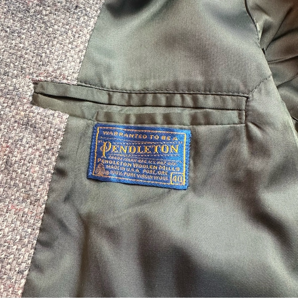 Pendleton Classic Gray Sport Coat - image 4